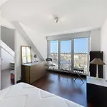 Duplex T3 Avec Terrasse, Vue Sur Granville Et Wifi - Fr-1-361-566